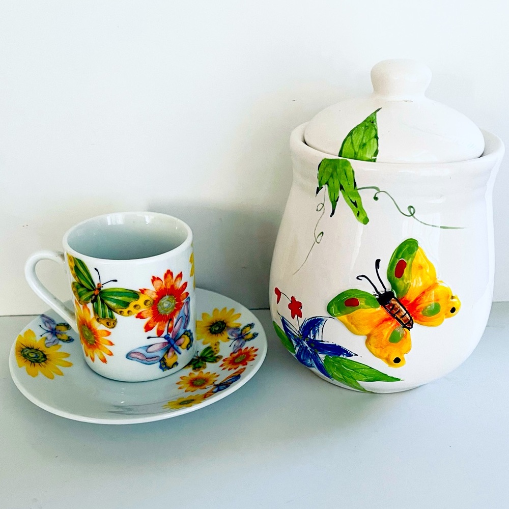 Vintage butterfly set